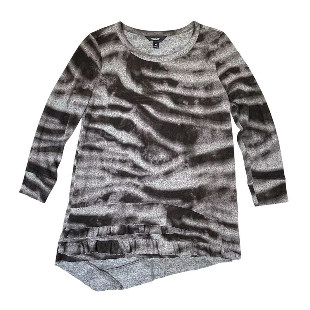 Simply Vera Wang Shirt Women's Size XS‎ Black Grey Grunge Witchy Dark Feminine